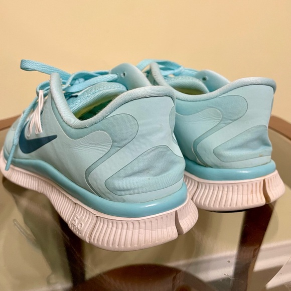 NIKE-Women’s Shoes-Size 7 - Picture 5 of 7